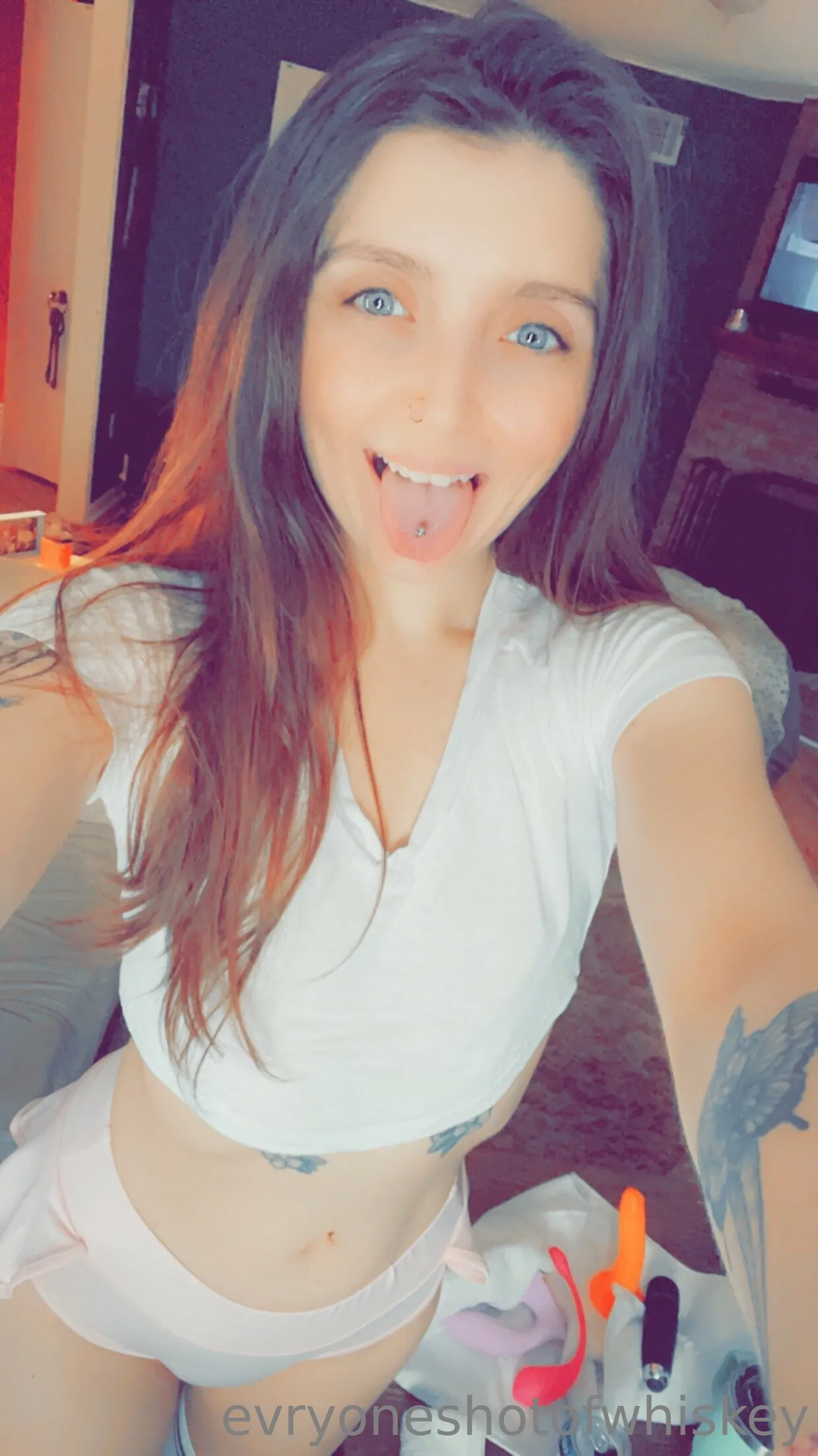 evryoneshotofwhiskey