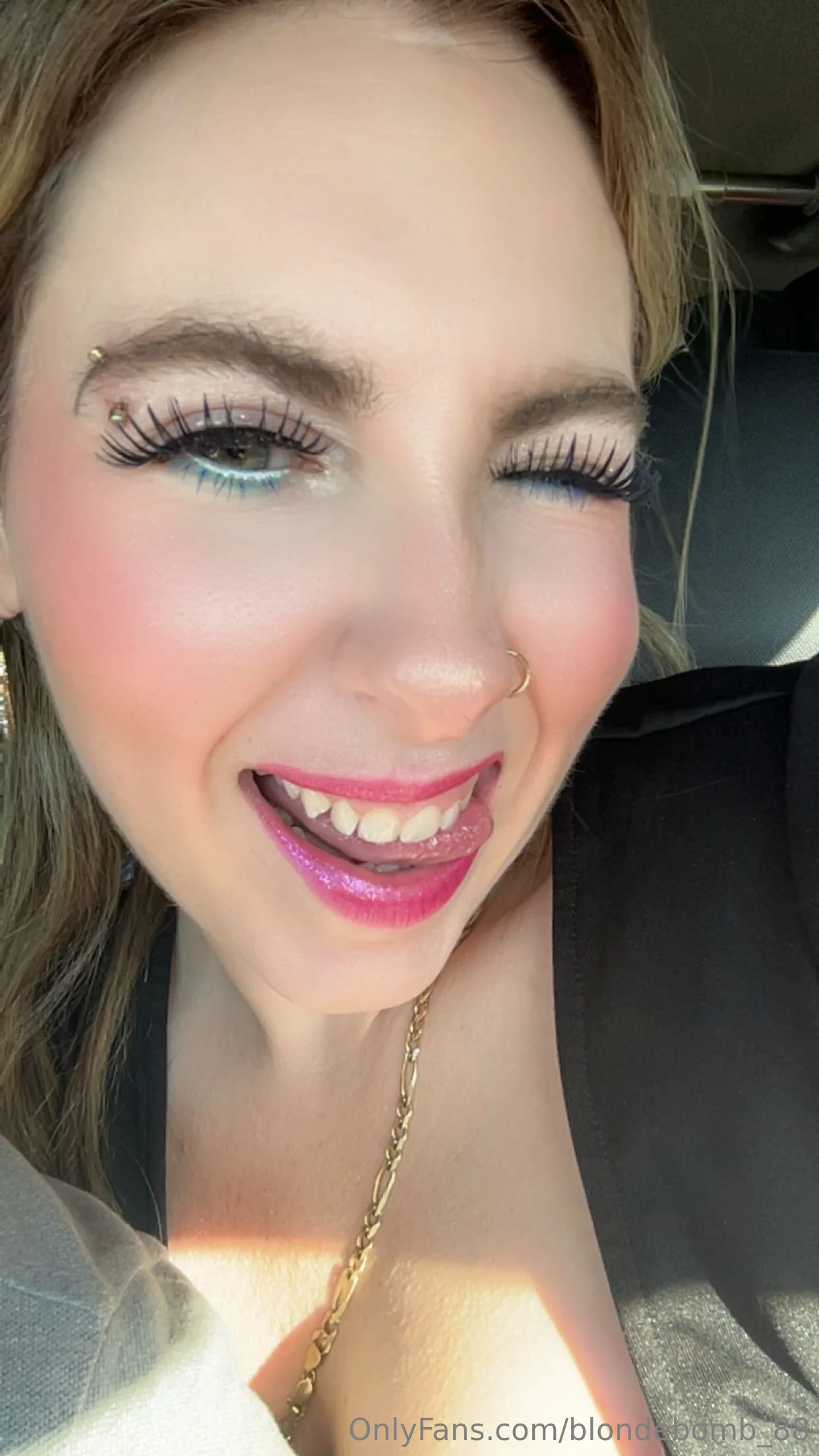 🩵✨Blondebomb✨🩵
