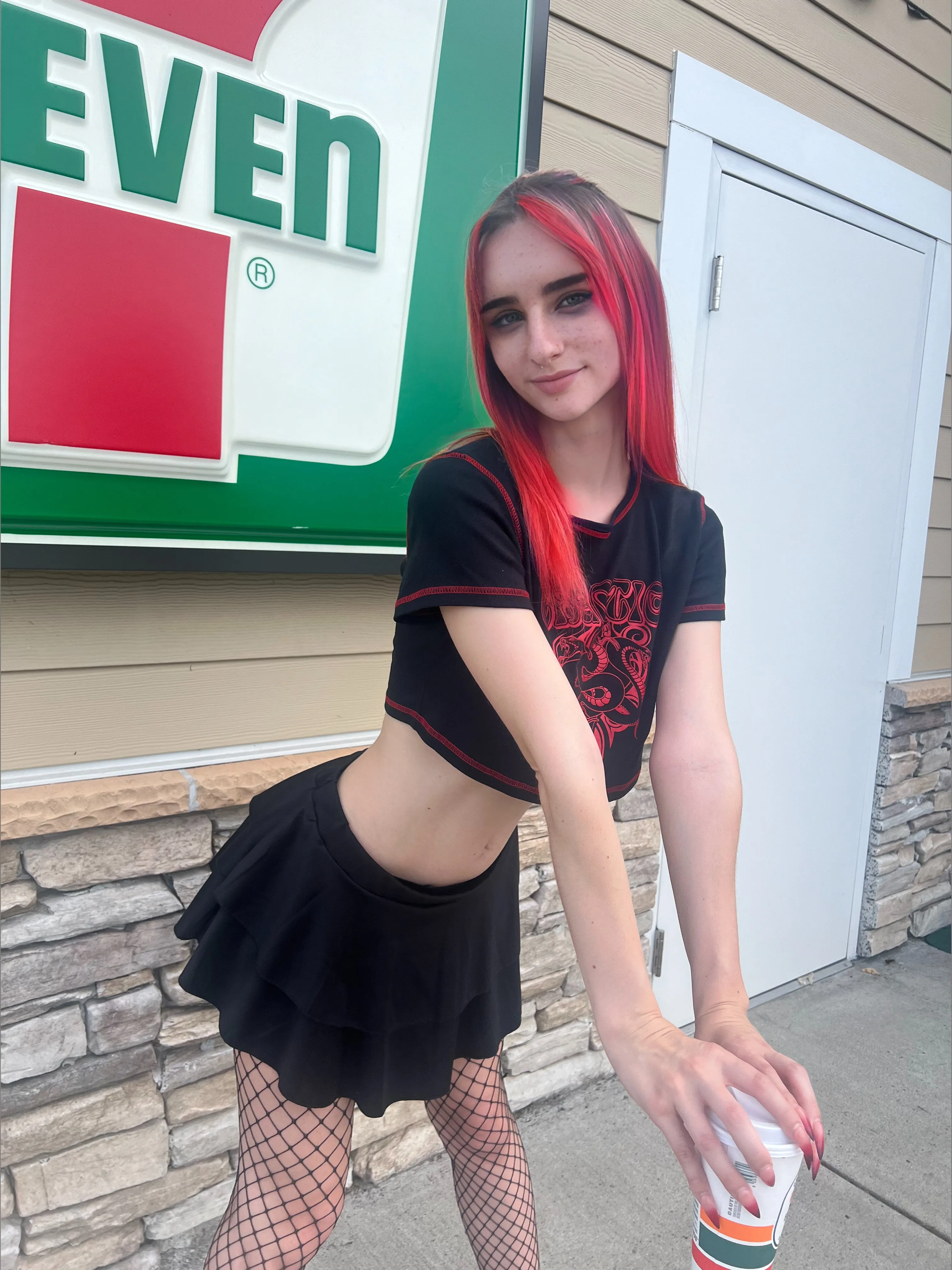 🛹 Lizzie | 9 inches..!